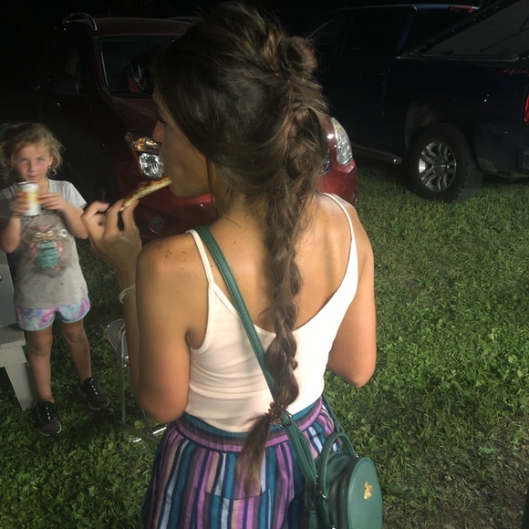 Meet your Posher, Chelsey - Picture 1 of 1